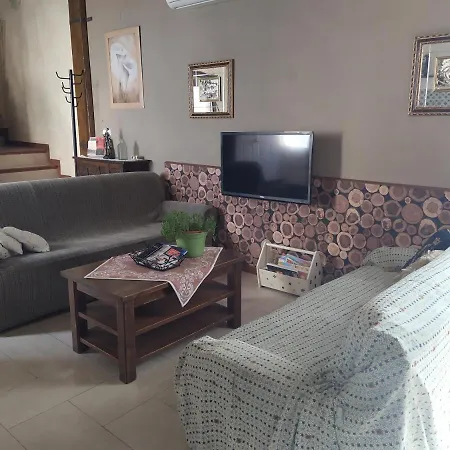 La Palmera De La Insula Alcala de Ebro