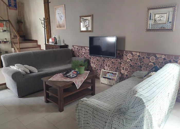 La Palmera De La Insula Alcala de Ebro