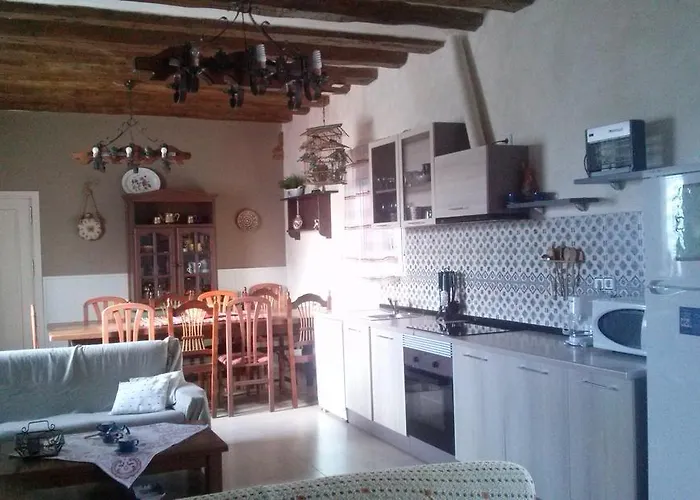 La Palmera De La Insula * Alcala de Ebro