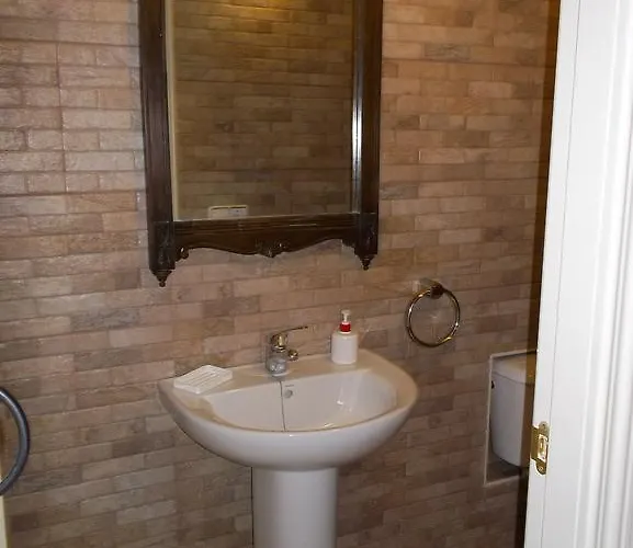 La Palmera De La Insula Alcala de Ebro